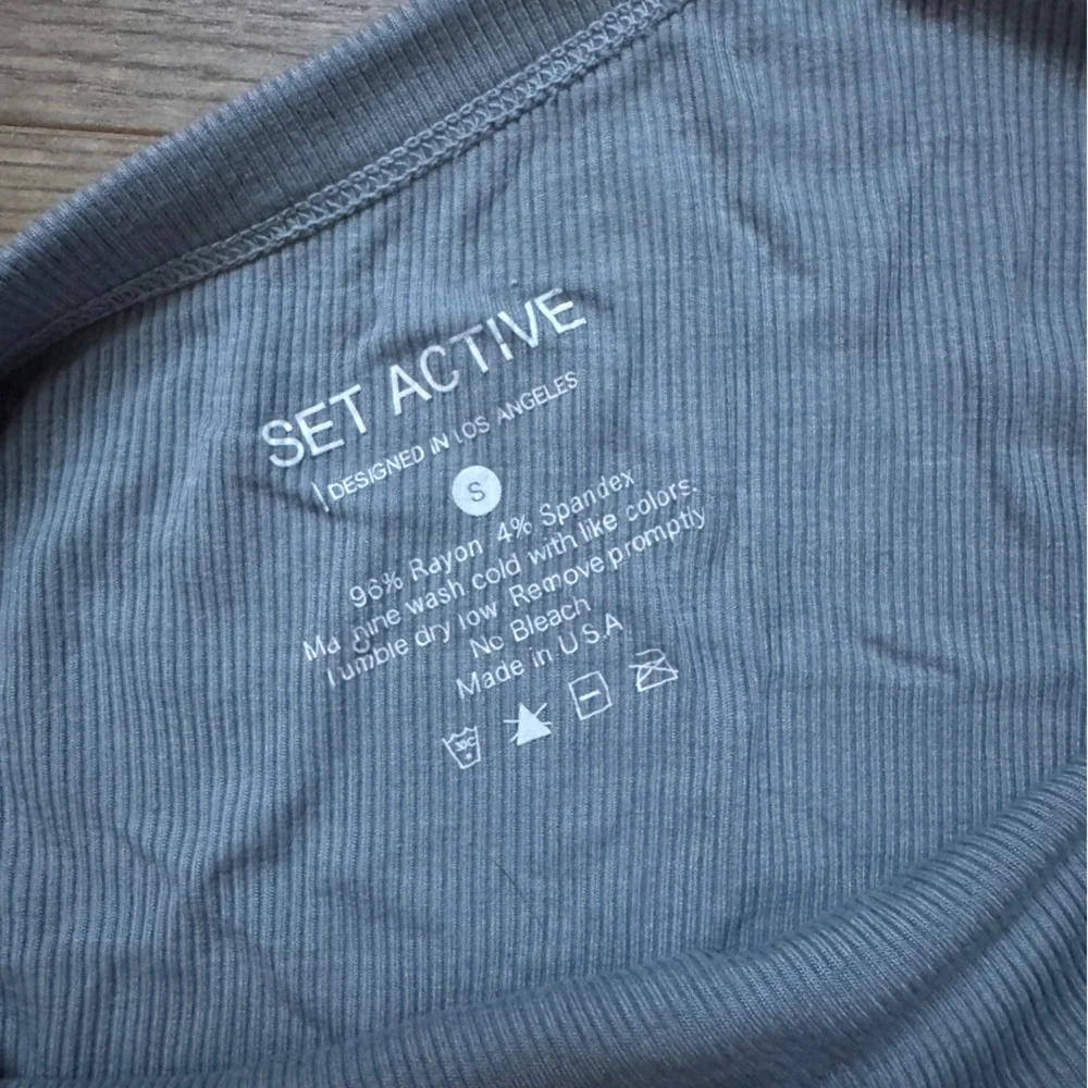 Set active weekend tank in Rain - Picture 4 of 4